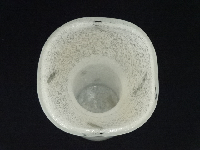  岩田藤七造　風雪花瓶（共箱）